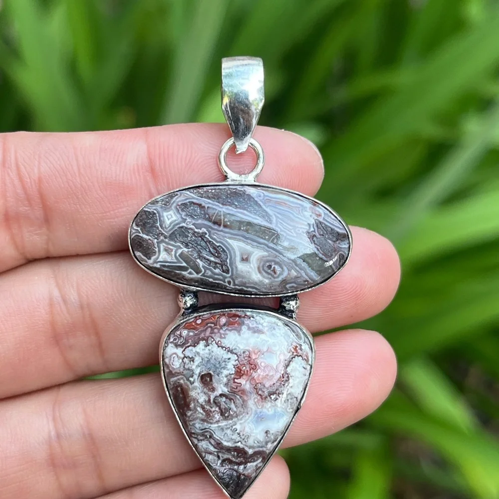 925 silver plated‎ crazy lace agate pendant